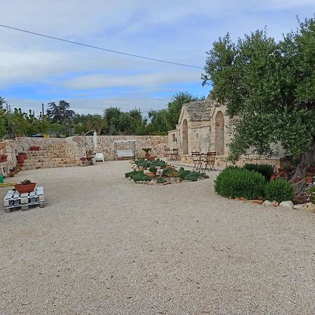Trulli Don Pietro Guest House Castellana Grotte Exterior photo